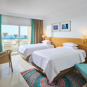 Premium Sea View Room Guest room 2 Twin beds